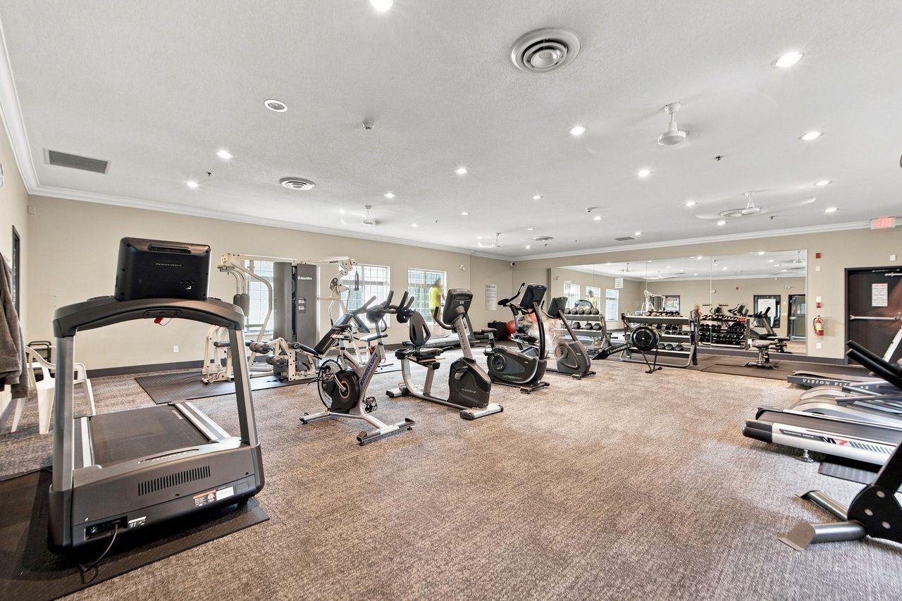 212 10088 148th Street, Surrey, British Columbia  V3R 3M9 - Photo 21 - R3163233