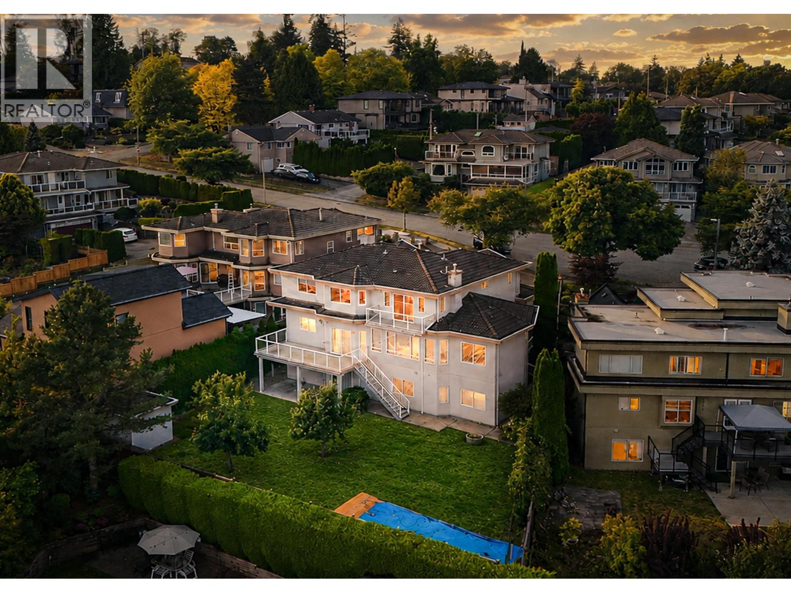 7586 Sequoia Road, Burnaby, British Columbia  V3N 4W9 - Photo 8 - R3163100