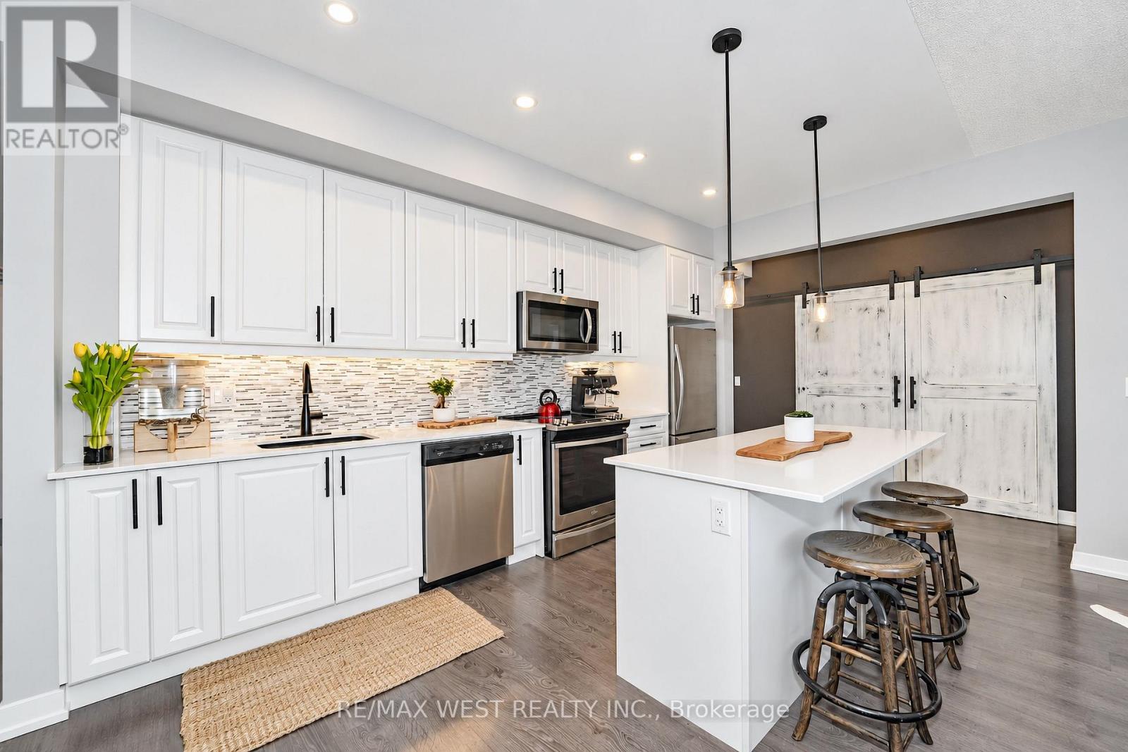 344 - 555 William Graham Drive, Aurora, Ontario  L4G 3H9 - Photo 5 - N13761478