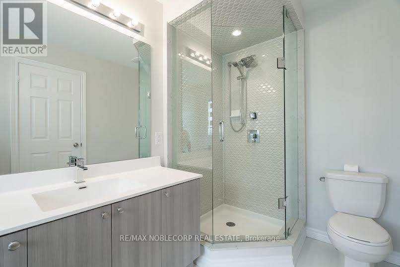 124 Allegranza Avenue, Vaughan, Ontario  L4H 4S3 - Photo 34 - N13761564
