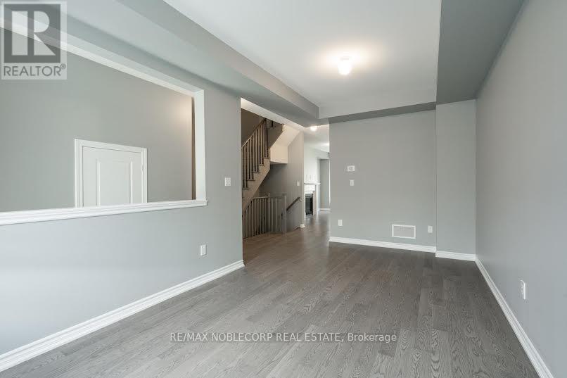 124 Allegranza Avenue, Vaughan, Ontario  L4H 4S3 - Photo 5 - N13761564