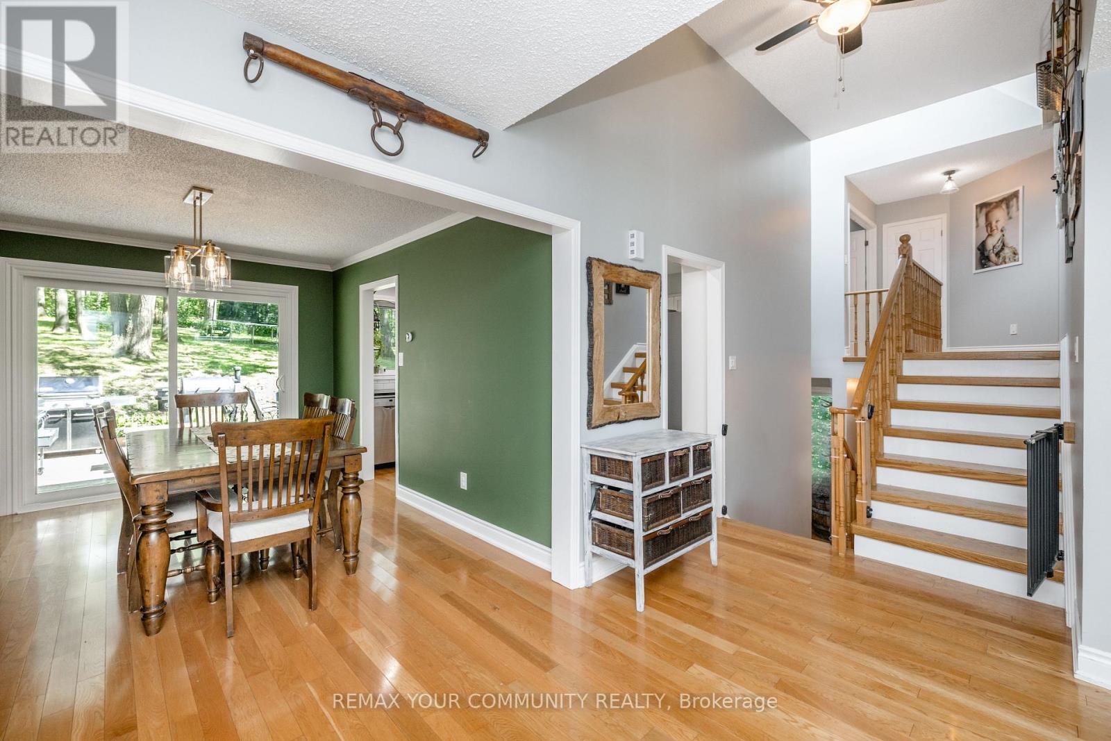 321 Miller Drive, Barrie (Edgehill Drive), Ontario  L4N 9X6 - Photo 6 - S13761532
