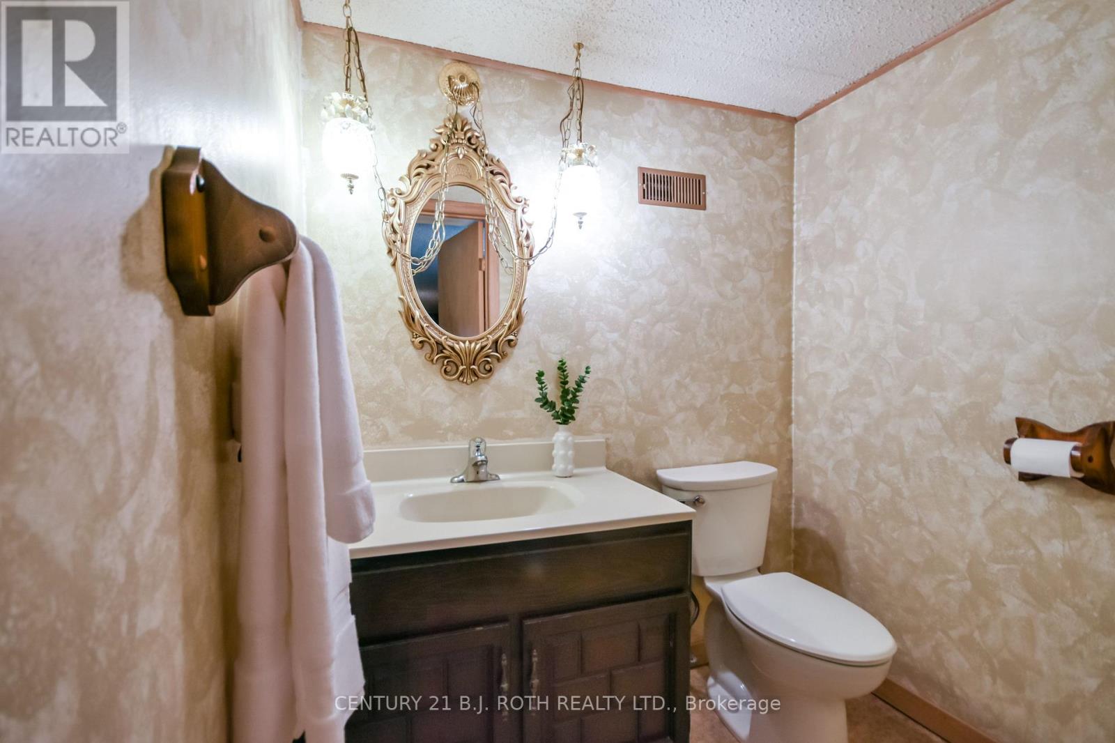 380 Mary Street, Orillia, Ontario L3V 3G3 - Photo 27 - S13761534