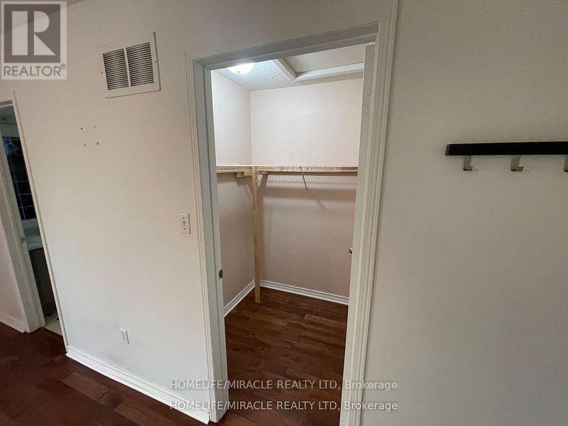 6 - 10 Cherrytree Drive, Brampton, Ontario  L6Y 5E9 - Photo 23 - W13761348