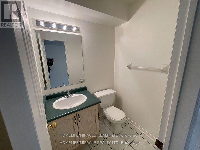 6 - 10 Cherrytree Drive, Brampton, Ontario  L6Y 5E9 - Photo 9 - W13761348