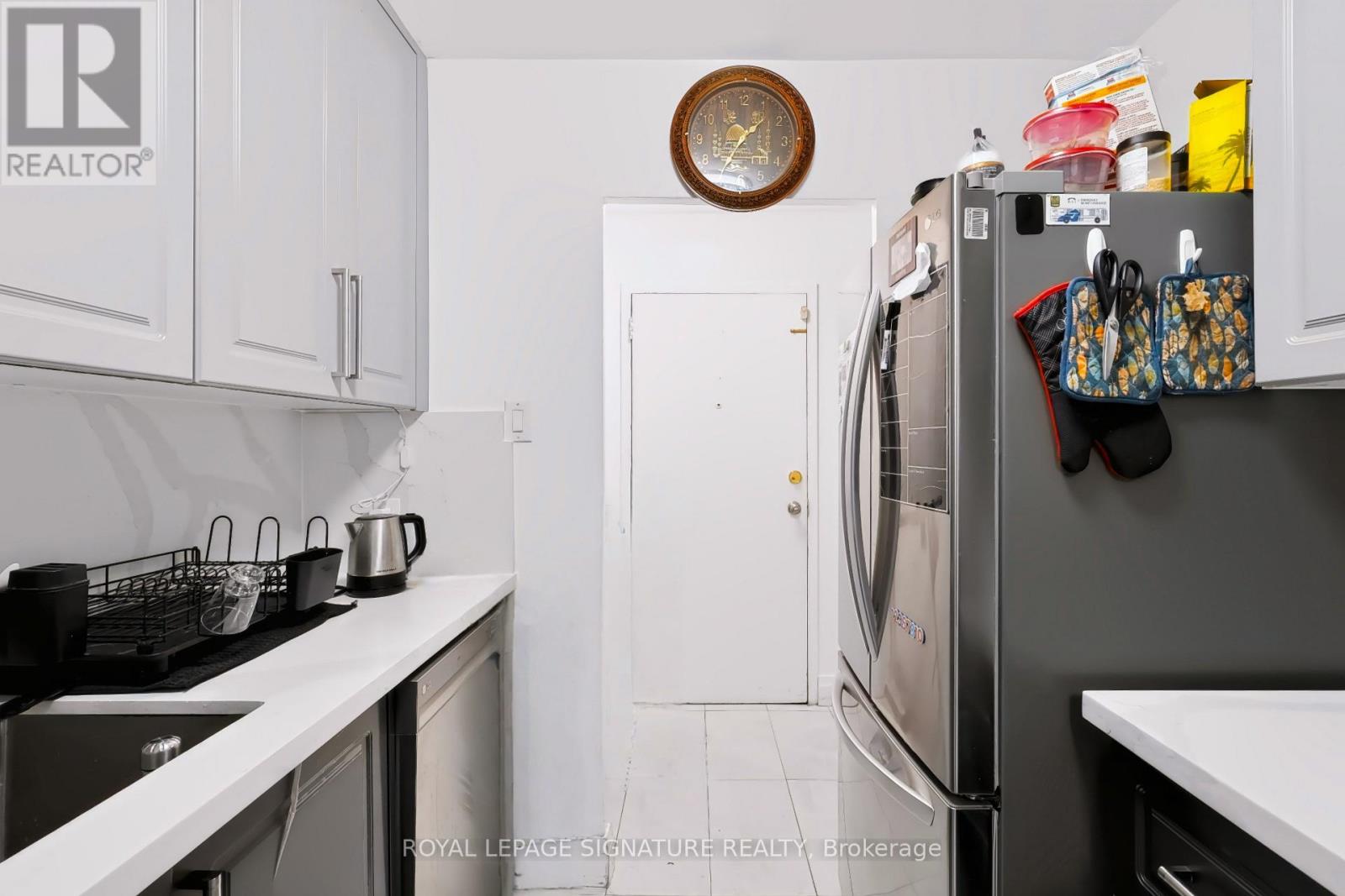 401 - 2485 Woking Crescent, Mississauga, Ontario  L5K 1Z6 - Photo 10 - W13761382