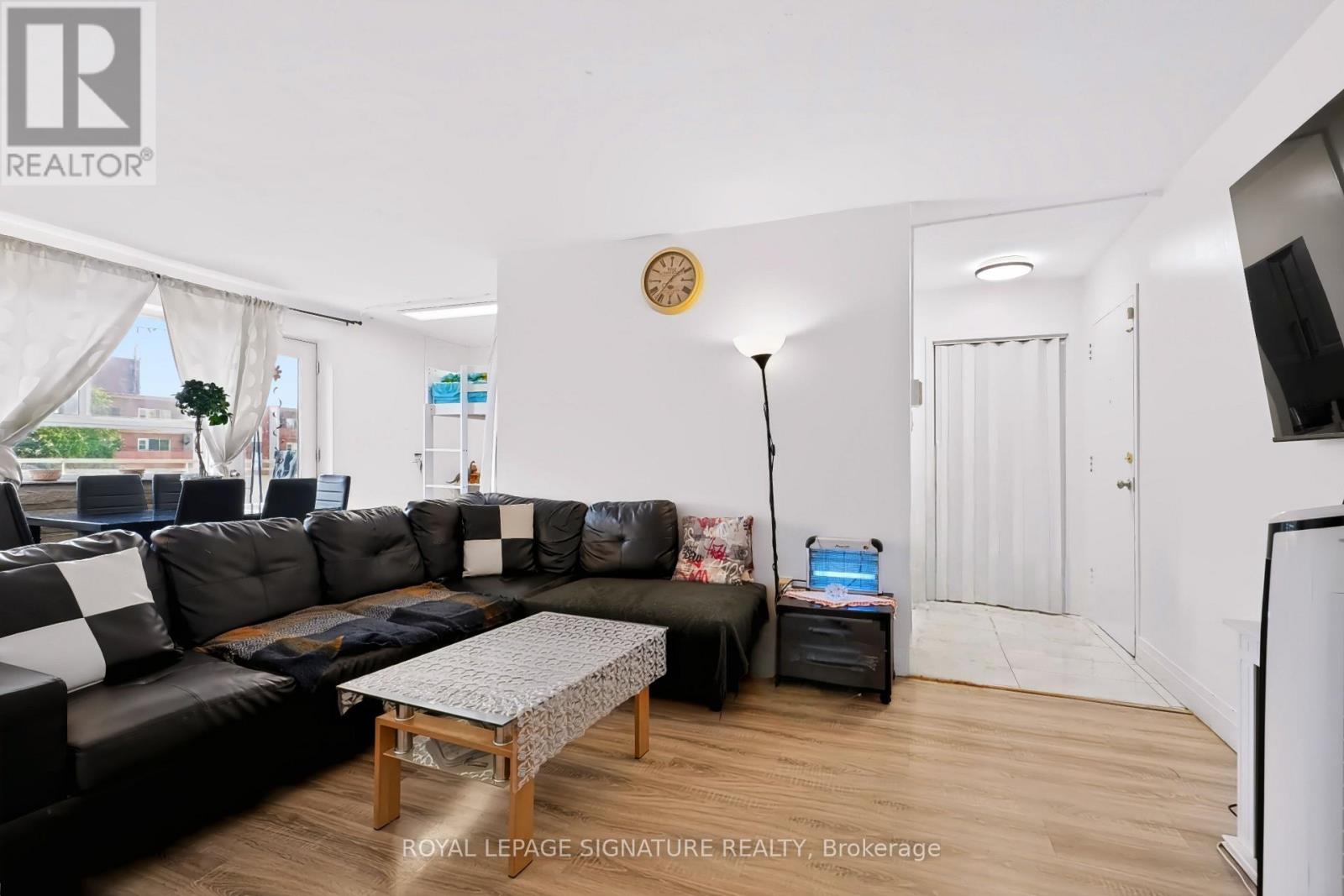 401 - 2485 Woking Crescent, Mississauga, Ontario  L5K 1Z6 - Photo 7 - W13761382