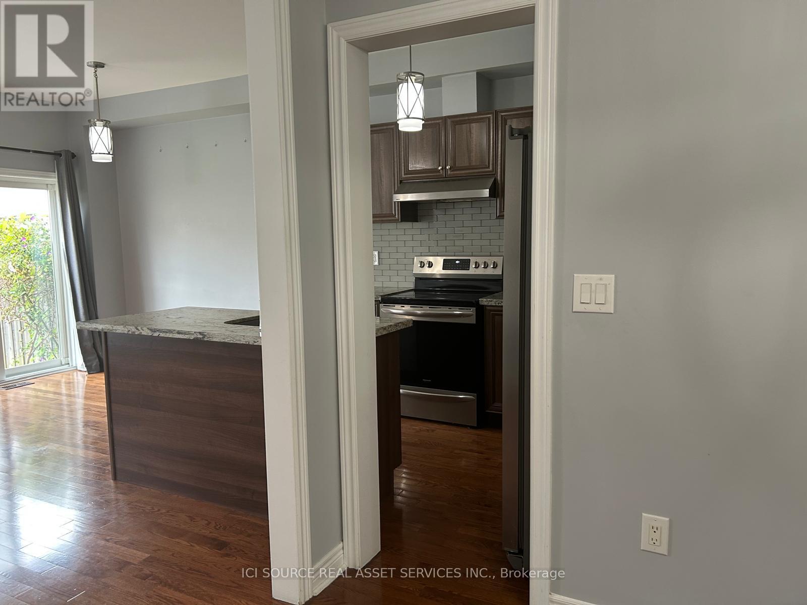 Upper - 11 Pomell Trail, Brampton, Ontario  L6P 3J5 - Photo 20 - W13761398