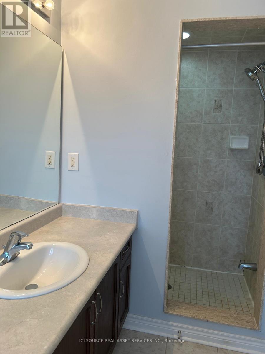 Upper - 11 Pomell Trail, Brampton, Ontario  L6P 3J5 - Photo 34 - W13761398