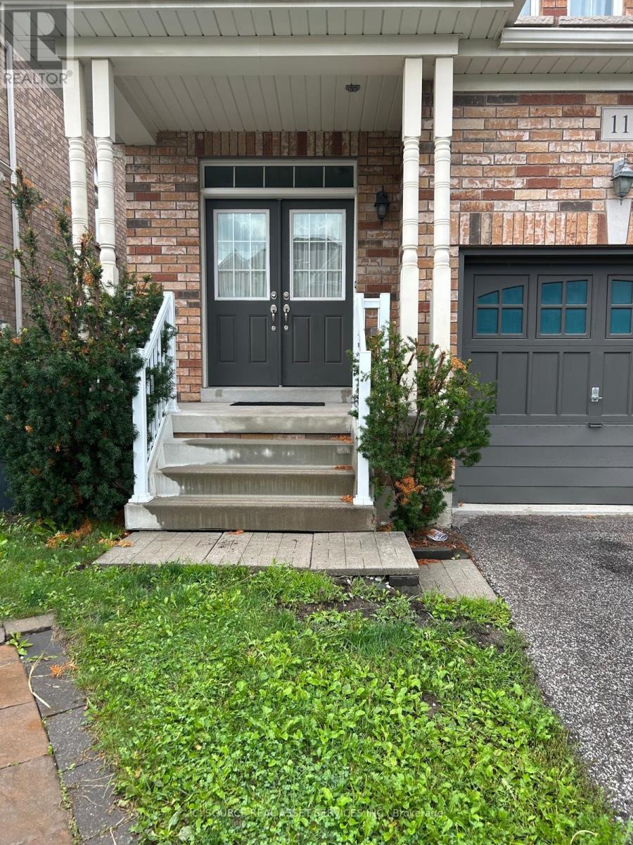 Upper - 11 Pomell Trail, Brampton, Ontario  L6P 3J5 - Photo 4 - W13761398