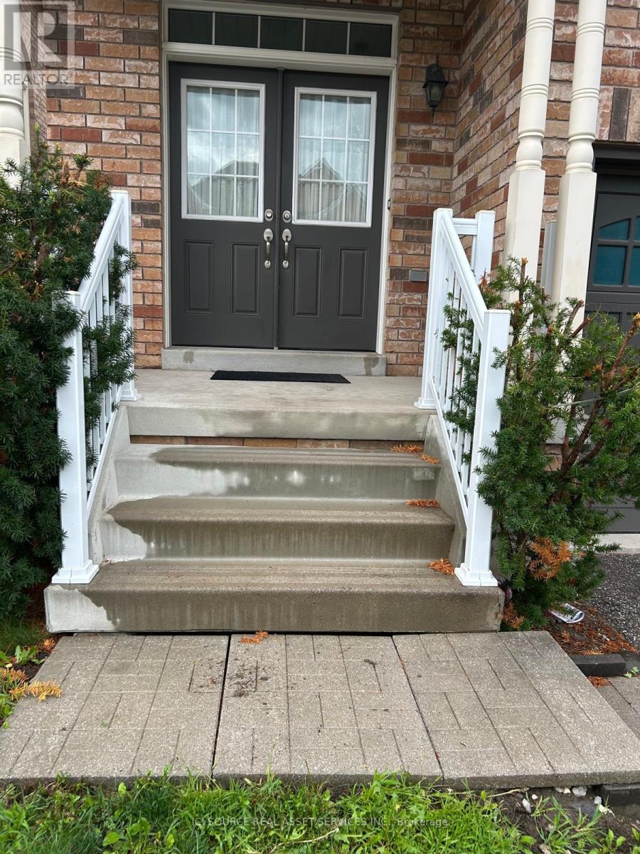 Upper - 11 Pomell Trail, Brampton, Ontario  L6P 3J5 - Photo 6 - W13761398