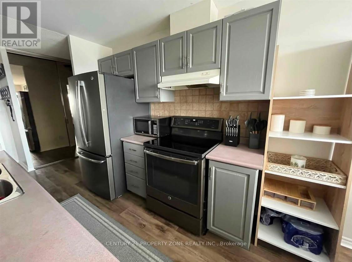 803 - 10 Dayspring Circle, Brampton, Ontario  L6P 1B9 - Photo 10 - W13761414