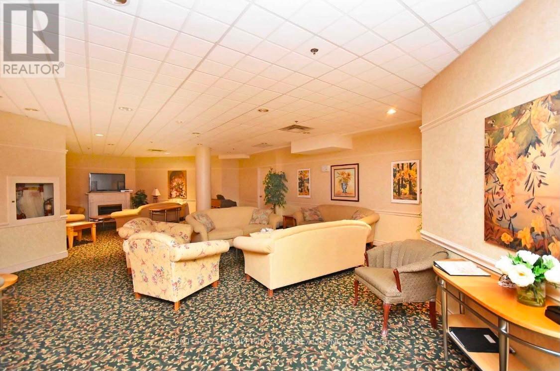 803 - 10 Dayspring Circle, Brampton, Ontario  L6P 1B9 - Photo 12 - W13761414
