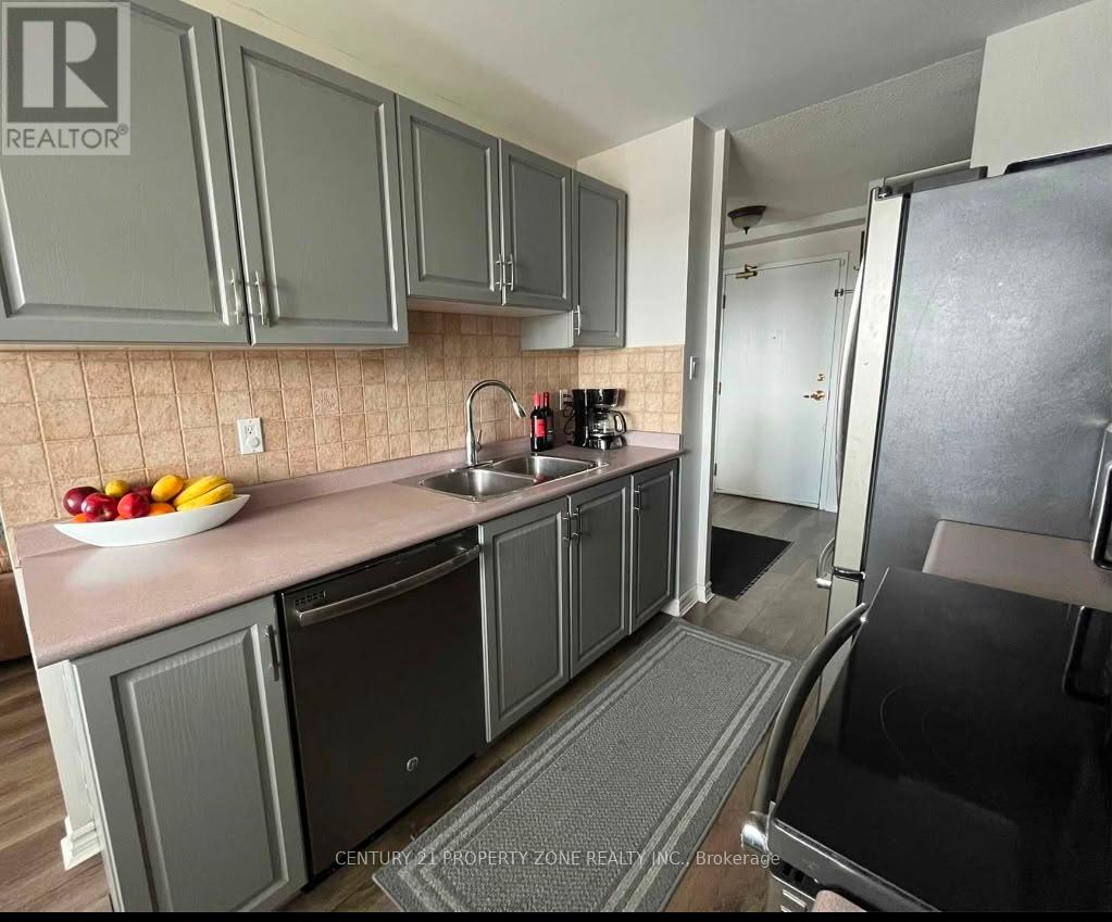 803 - 10 Dayspring Circle, Brampton, Ontario  L6P 1B9 - Photo 14 - W13761414