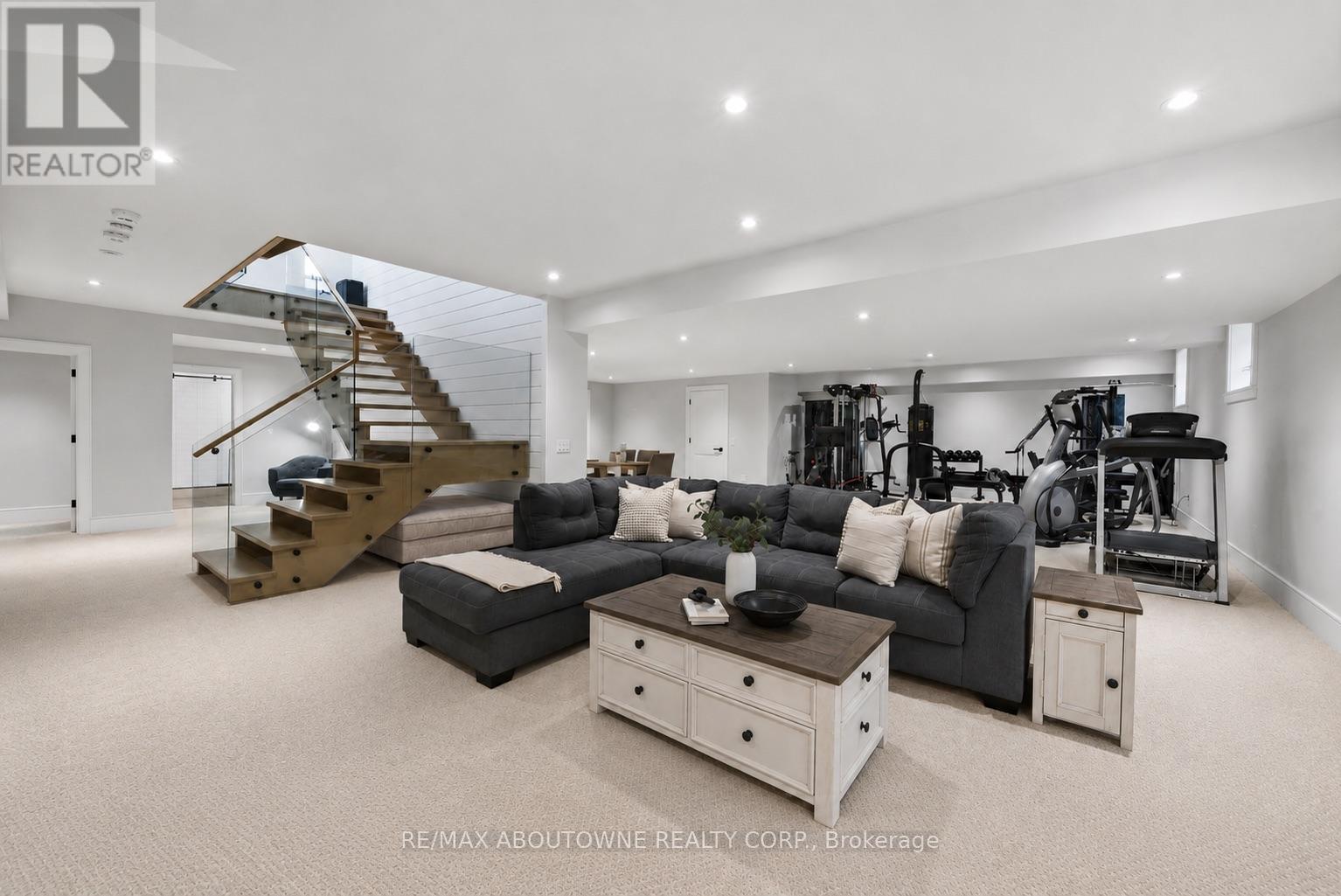 489 Lakeshore Road W, Oakville, Ontario  L6K 1G4 - Photo 30 - W13761512