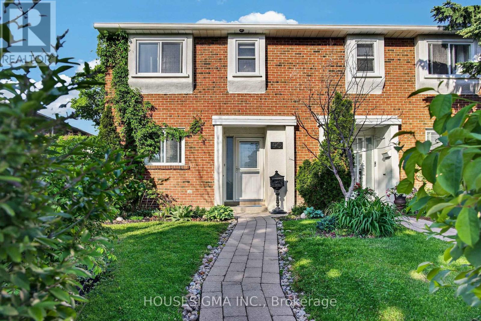 90 - 15 Centennial Park Road S, Toronto, Ontario M9C 4W8 - Photo 2 - W13761514