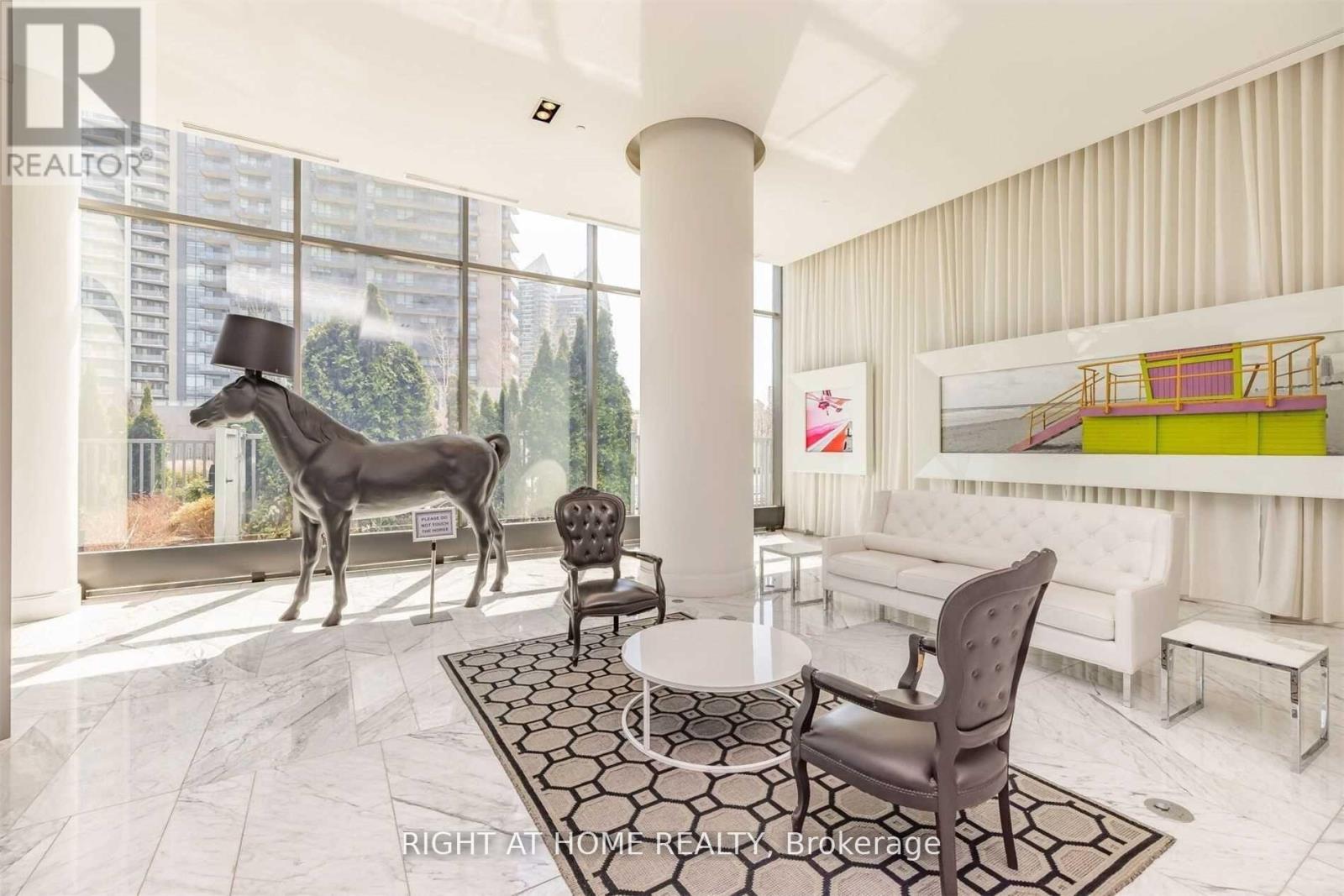 1010 - 88 Park Lawn Rd Road, Toronto, Ontario M8Y 0B5 - Photo 4 - W13761516