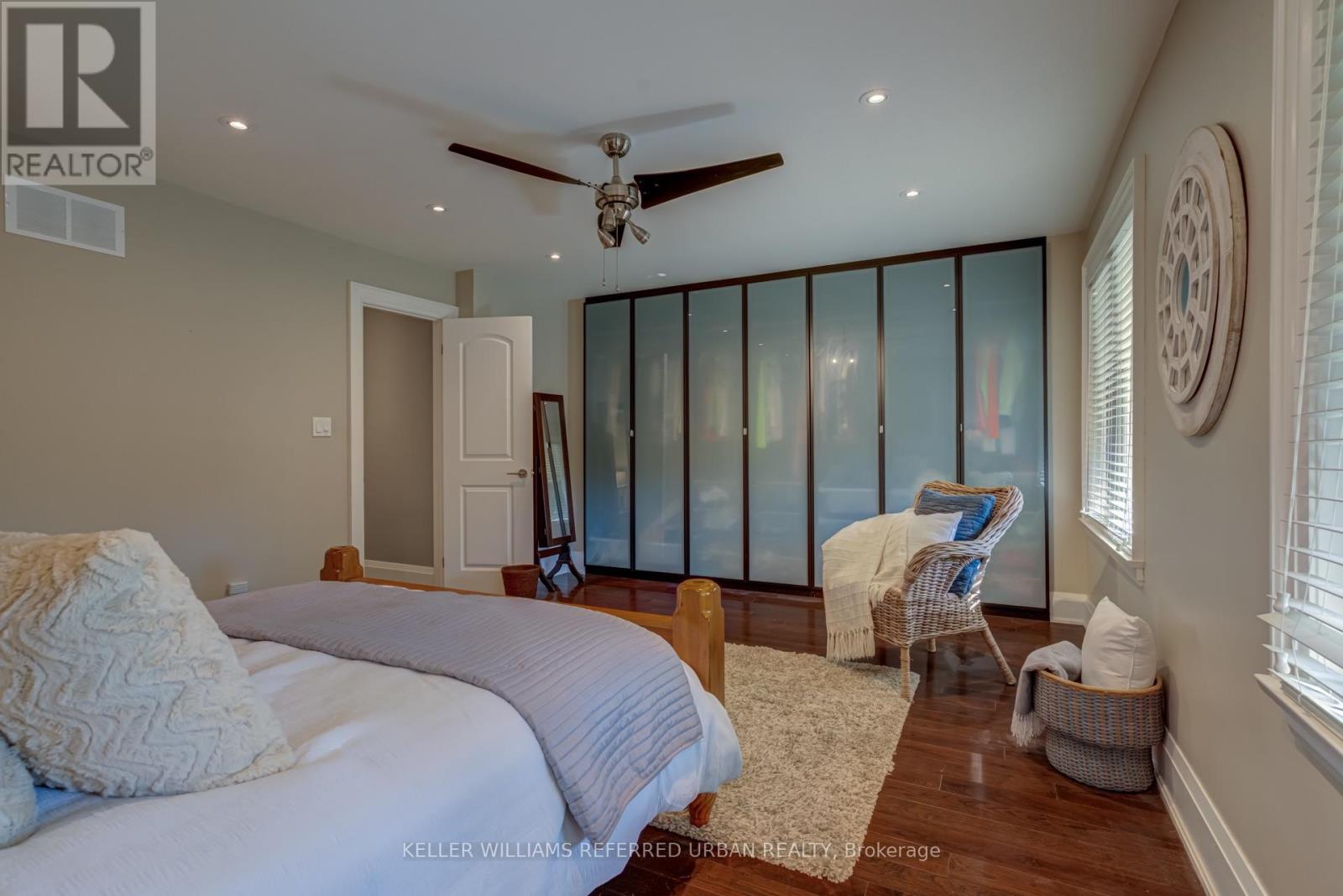 1508 Holburne Road, Mississauga, Ontario L5E 2L6 - Photo 13 - W13761528