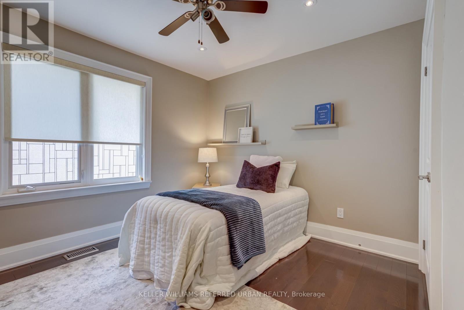 1508 Holburne Road, Mississauga, Ontario L5E 2L6 - Photo 16 - W13761528