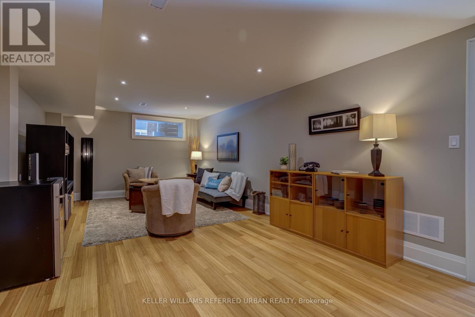 1508 Holburne Road, Mississauga, Ontario L5E 2L6 - Photo 20 - W13761528