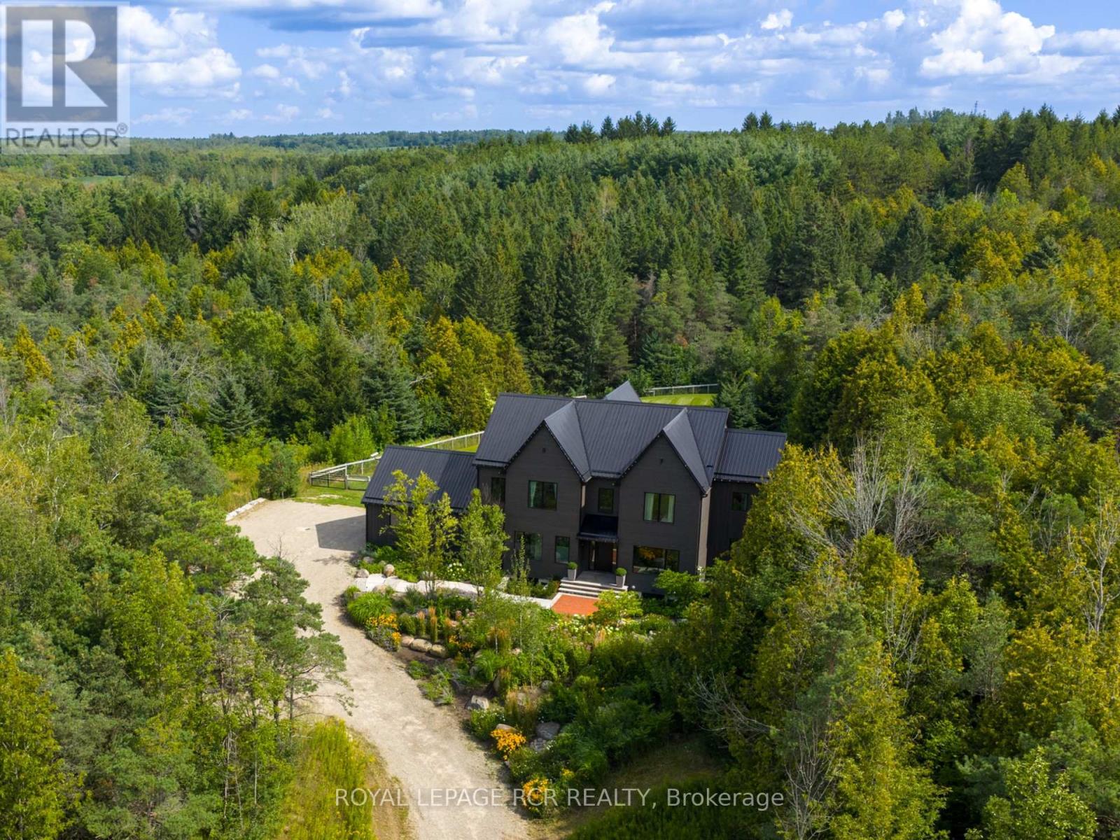 3045 Highpoint Side Road, Caledon, Ontario  L7K 0K5 - Photo 2 - W13761544