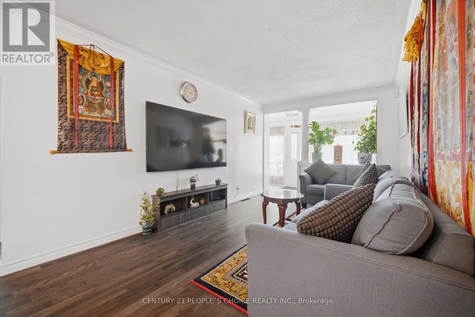 161 Northland Avenue, Toronto, Ontario  M6N 2E4 - Photo 11 - W13761556