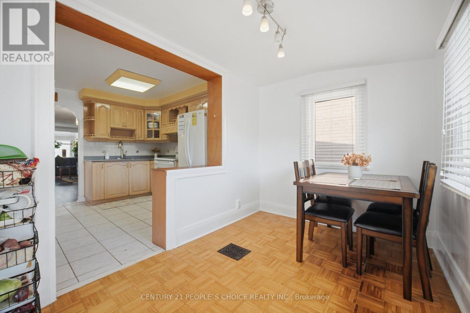 161 Northland Avenue, Toronto, Ontario  M6N 2E4 - Photo 22 - W13761556