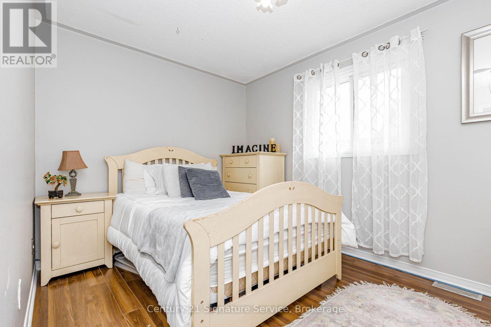 22 Merganser Crescent, Brampton, Ontario  L6W 4E8 - Photo 27 - W13761668