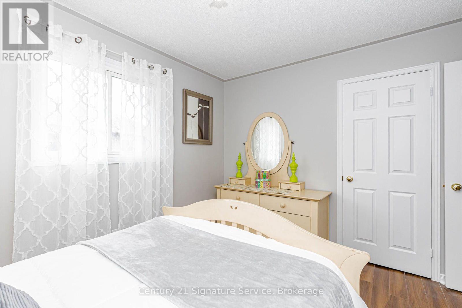 22 Merganser Crescent, Brampton, Ontario  L6W 4E8 - Photo 28 - W13761668