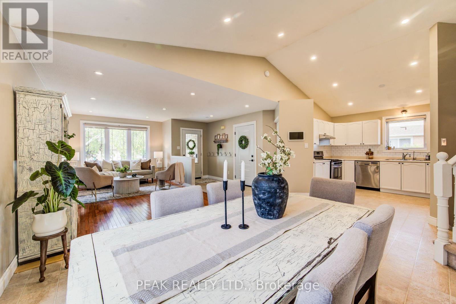 245 Schneller Drive, Wilmot, Ontario  N3A 2K9 - Photo 6 - X13761484