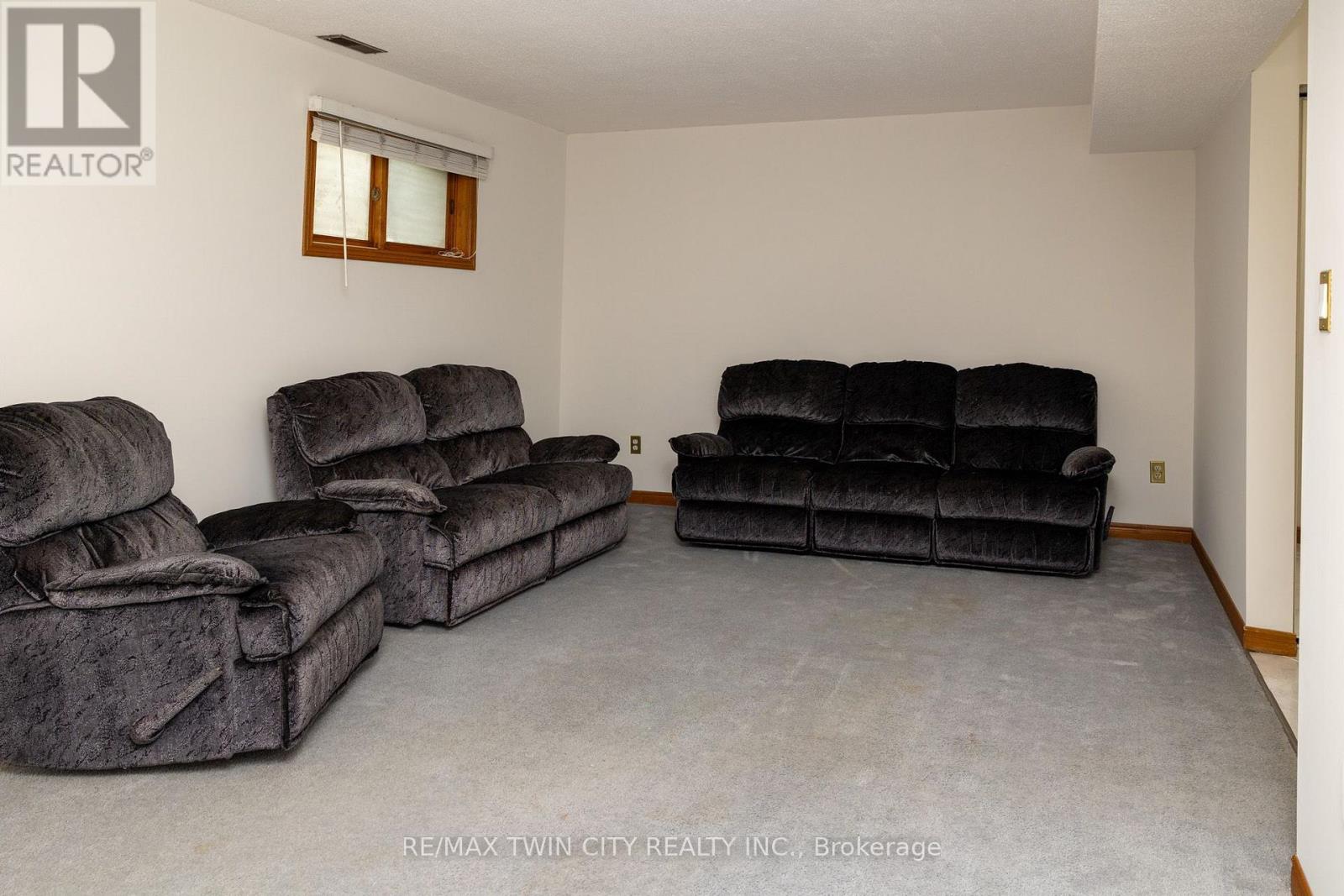 13 Forest Drive, Brant, Ontario  N3L 3L2 - Photo 18 - X13761508