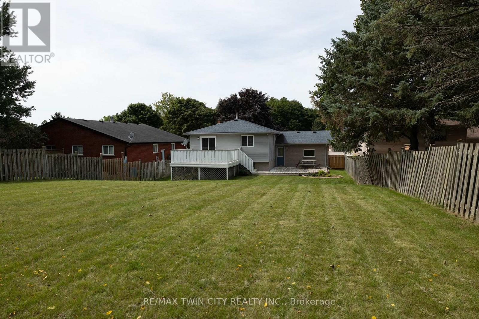 13 Forest Drive, Brant, Ontario  N3L 3L2 - Photo 6 - X13761508