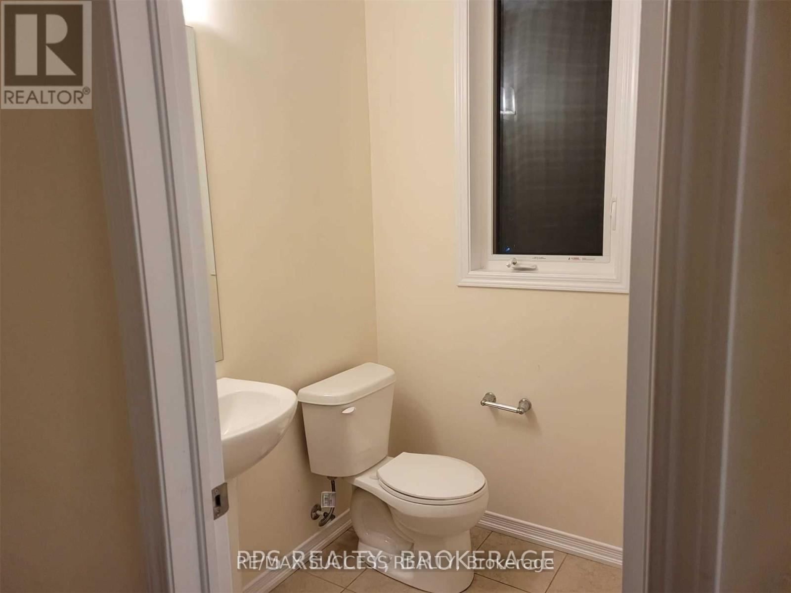 7916 Odell Crescent, Niagara Falls, Ontario L2H 3R6 - Photo 5 - X13761570