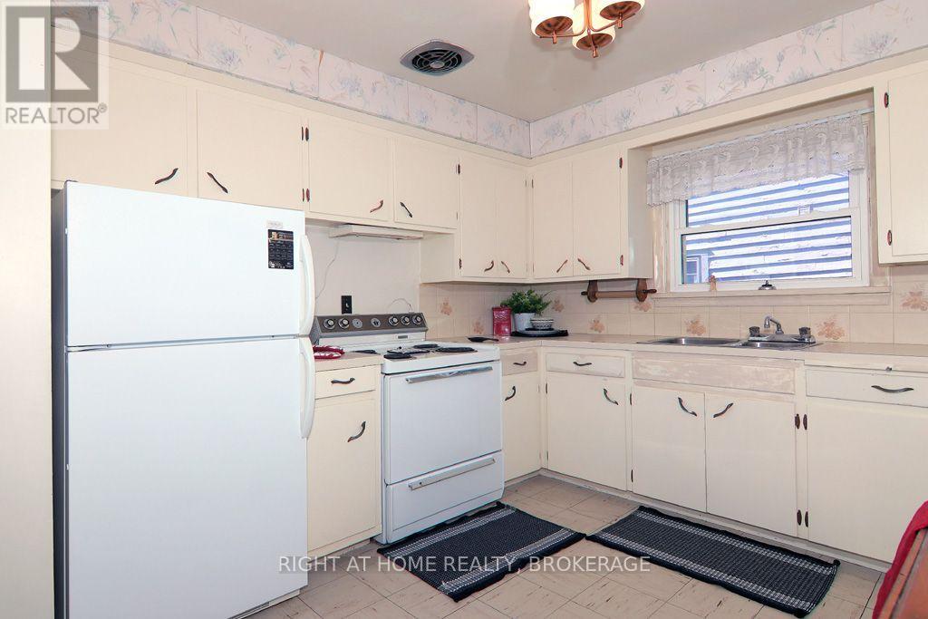 31 Stuart Avenue, St. Catharines, Ontario  L2R 1M8 - Photo 35 - X13752872