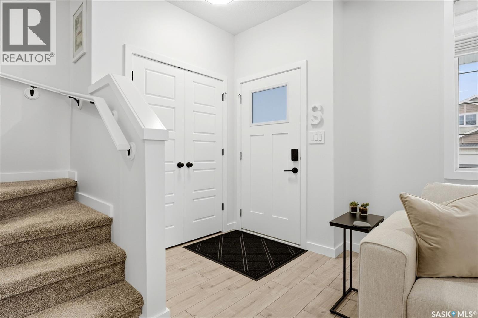 2910 Bellegarde Crescent, Regina, Saskatchewan  S4V 3W5 - Photo 2 - SK047876