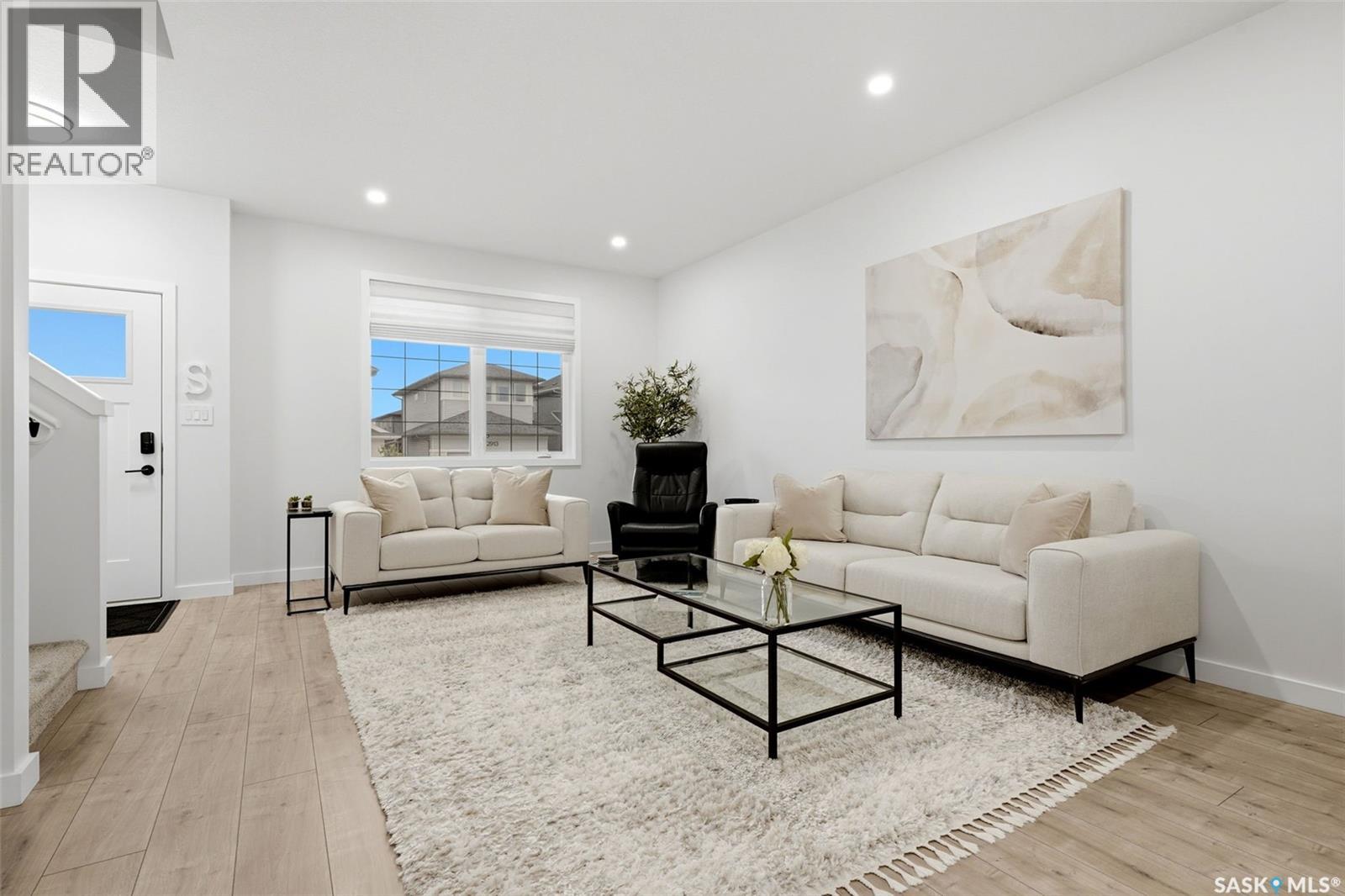 2910 Bellegarde Crescent, Regina, Saskatchewan  S4V 3W5 - Photo 4 - SK047876