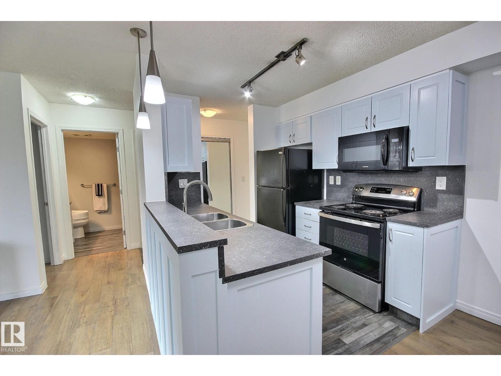 #105 13907 136 St NW, Edmonton, Alberta  T6V 1Y5 - Photo 10 - E4507731