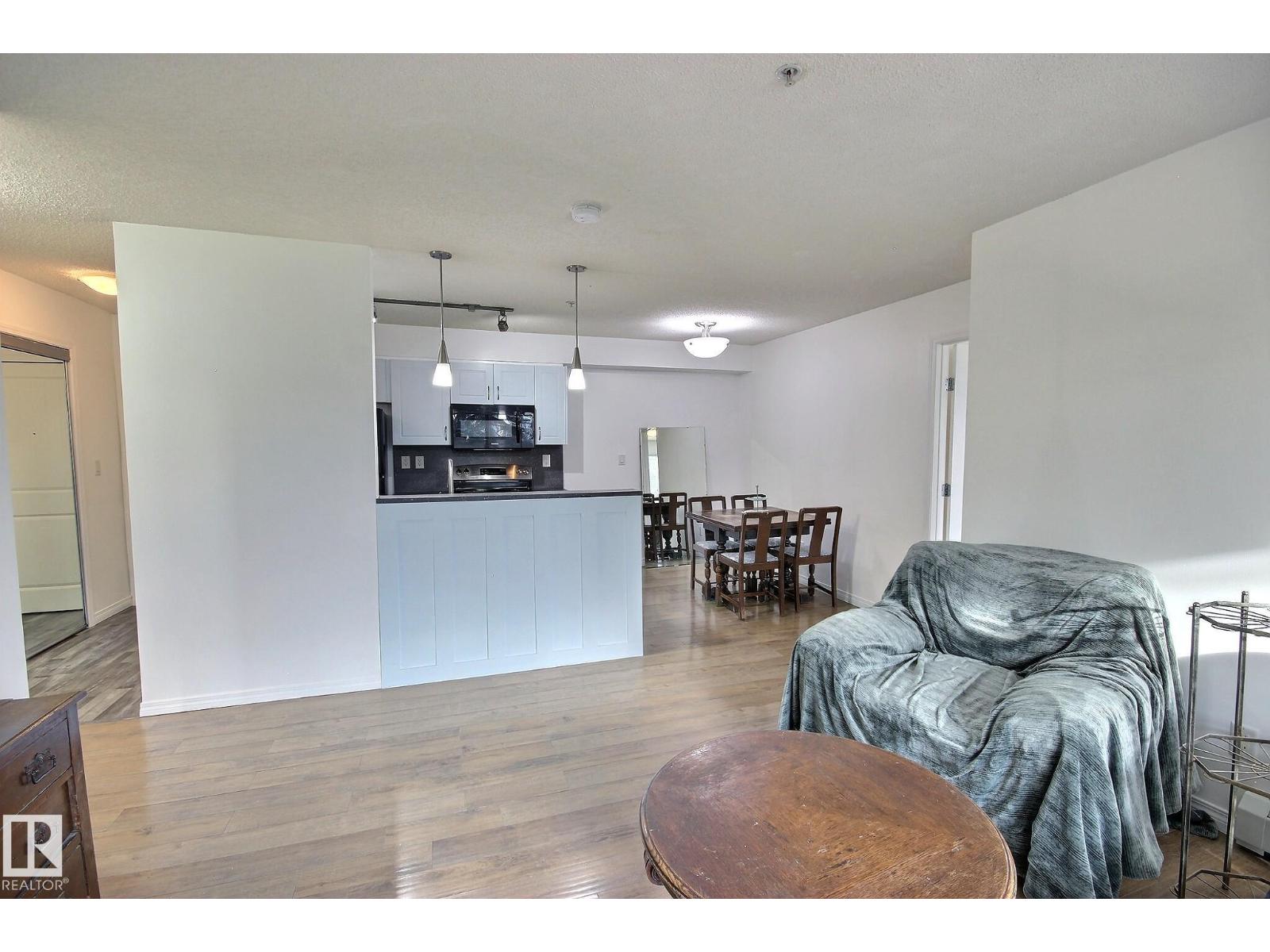 #105 13907 136 St NW, Edmonton, Alberta  T6V 1Y5 - Photo 9 - E4507731