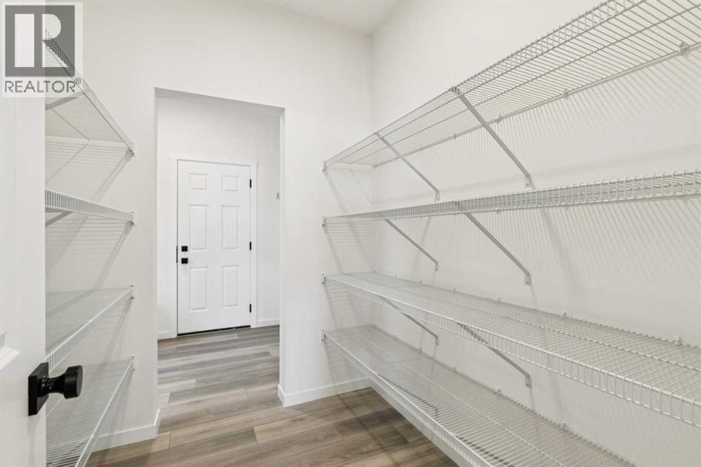 118 Creekstone Place SW, Calgary, Alberta  T2X 5M8 - Photo 12 - A2338632