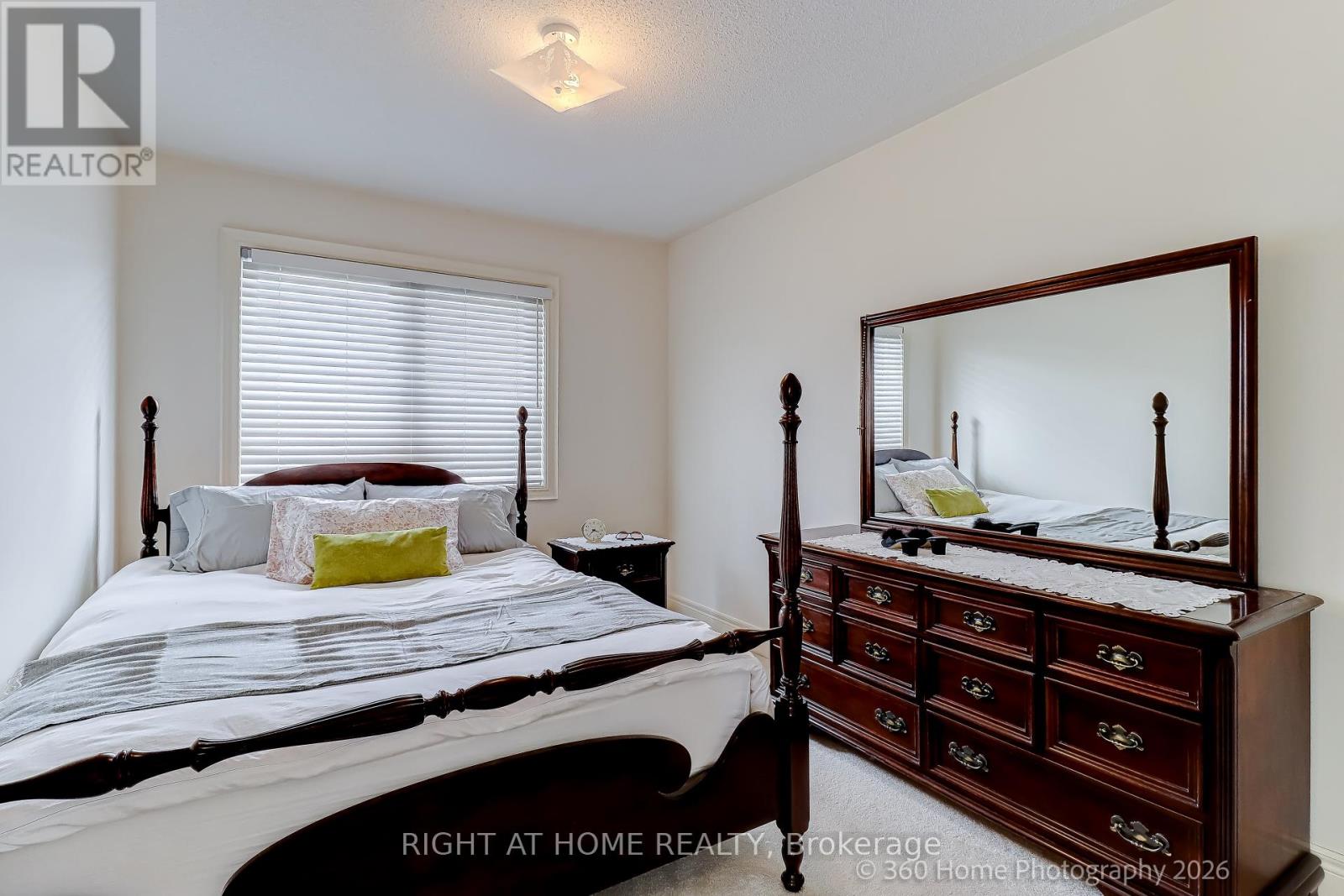 2 - 1130 Cawthra Road, Mississauga, Ontario  L5G 4V7 - Photo 10 - W13750872