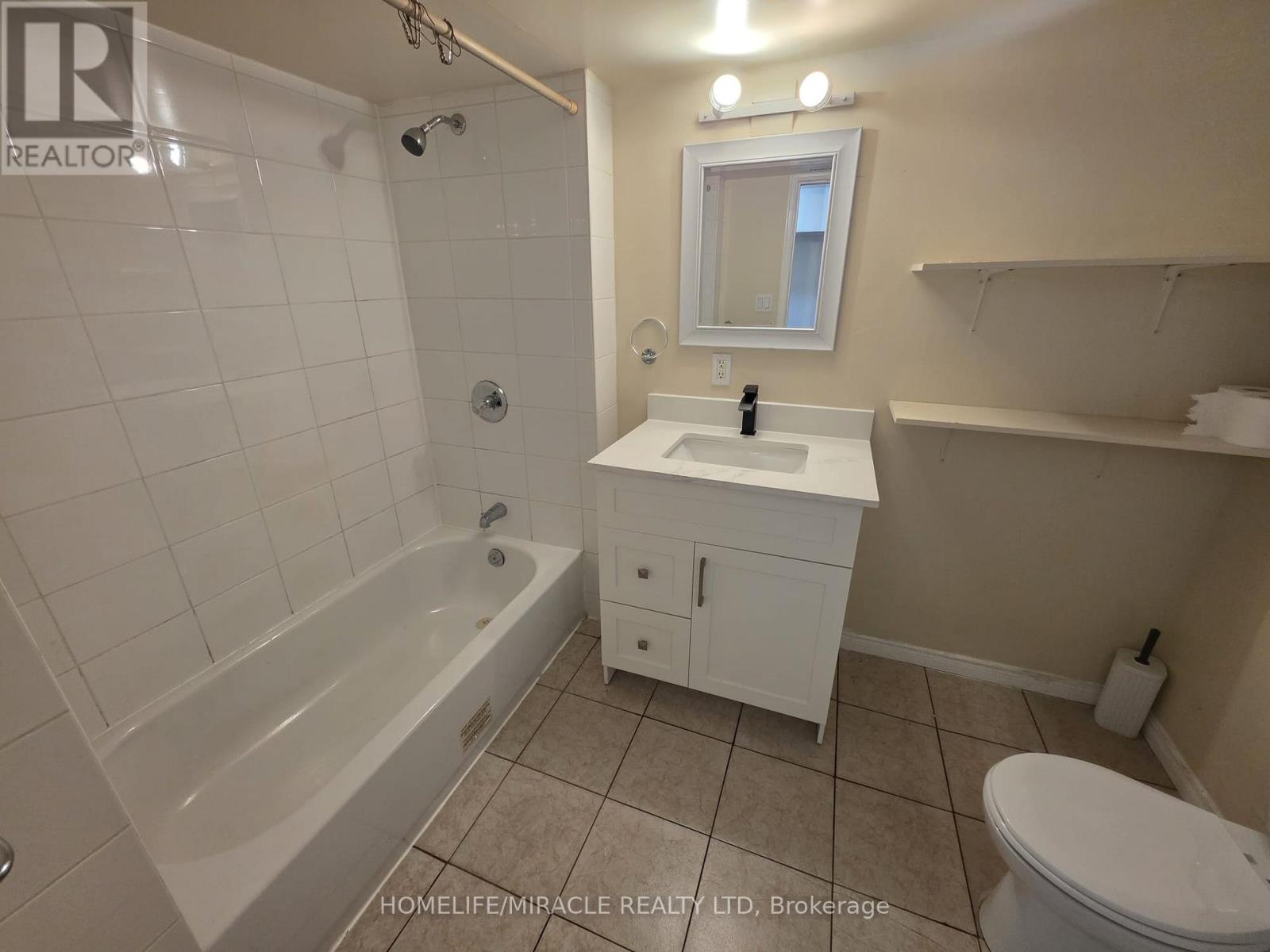 Lower - 45 Huntington Avenue, Toronto, Ontario  M1K 4K9 - Photo 8 - E13692828