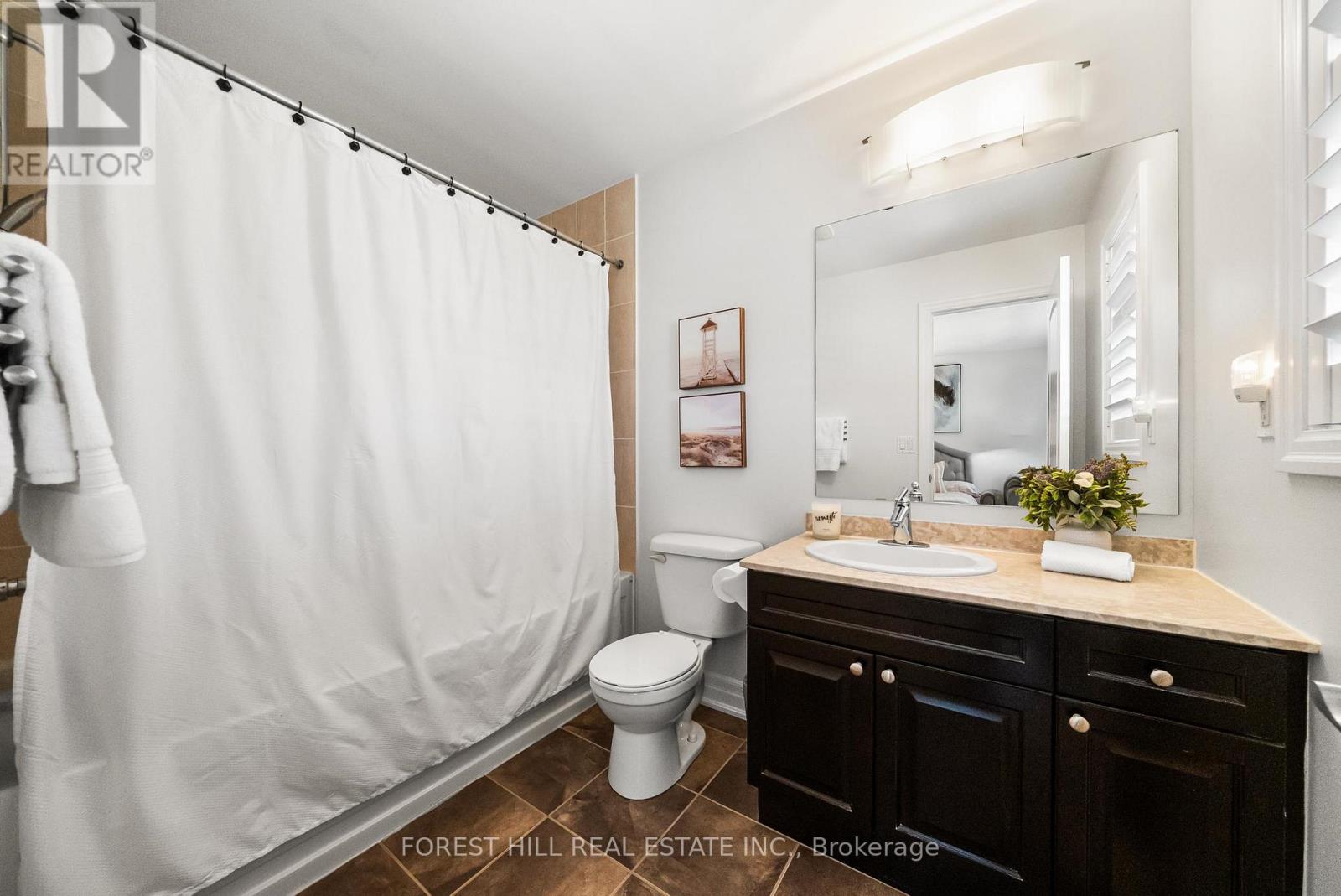 25 Beverley Glen Boulevard, Vaughan, Ontario  L3T 2V6 - Photo 20 - N13761422