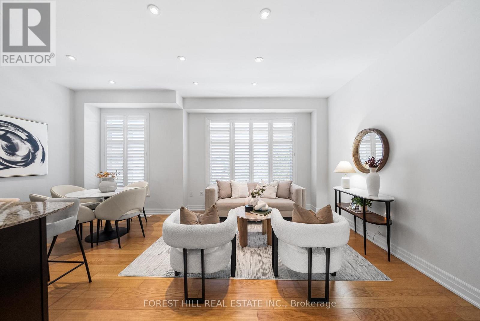 25 Beverley Glen Boulevard, Vaughan, Ontario  L3T 2V6 - Photo 3 - N13761422