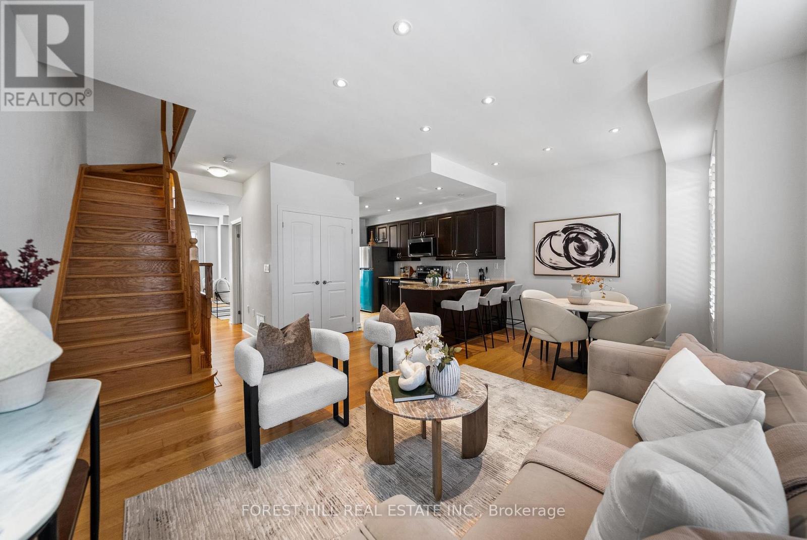 25 Beverley Glen Boulevard, Vaughan, Ontario  L3T 2V6 - Photo 6 - N13761422