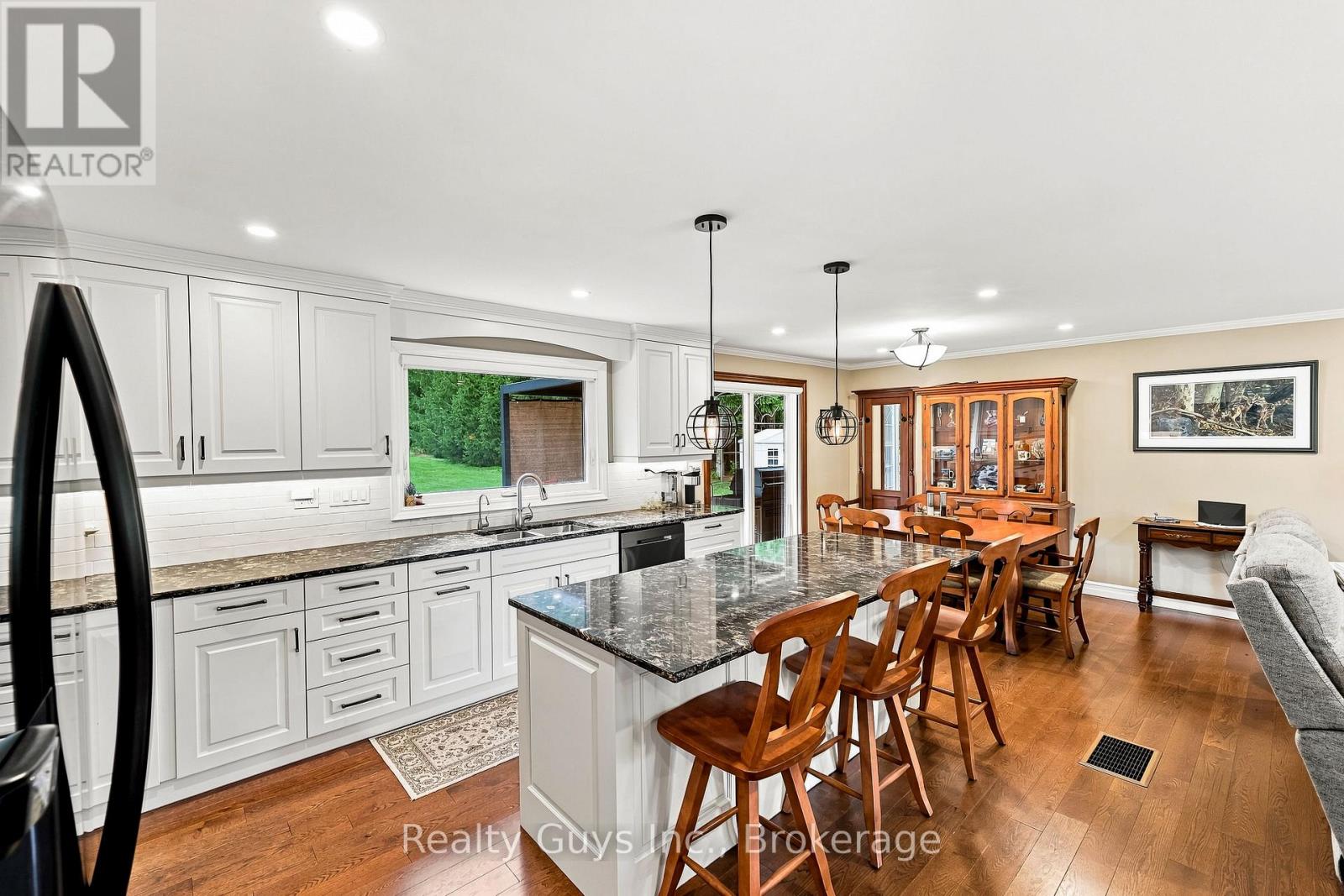 498 Ava Crescent, Cavan Monaghan, Ontario  L0A 1G0 - Photo 12 - X13761794