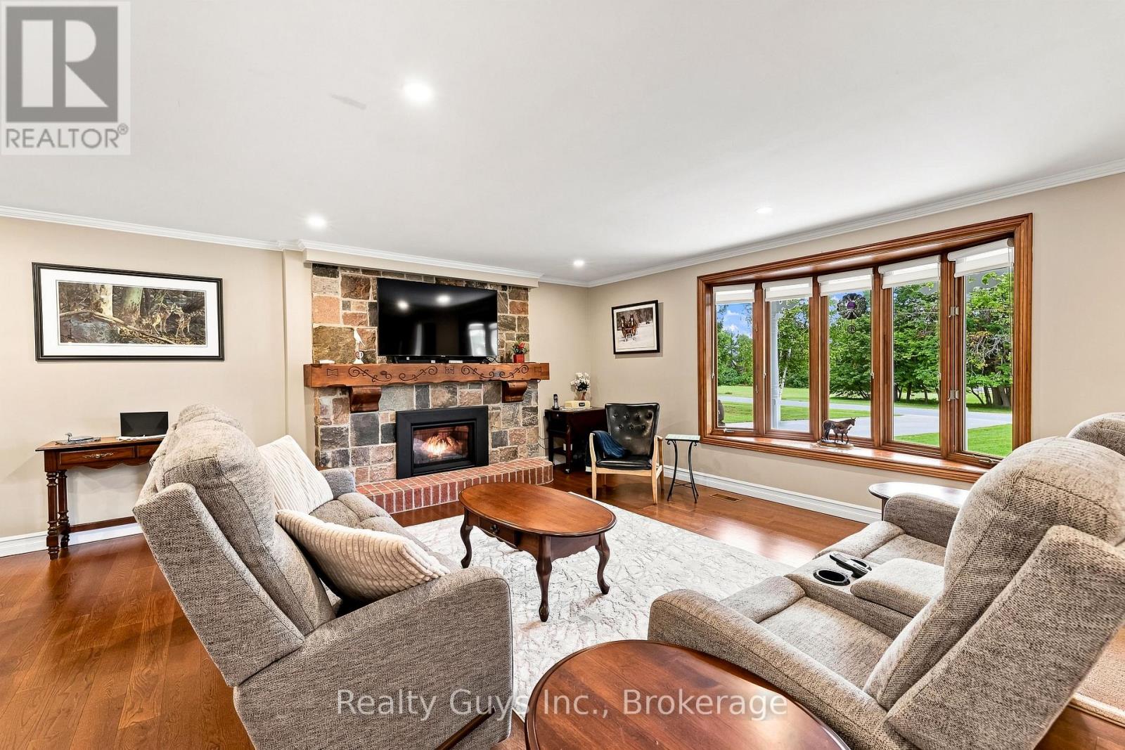 498 Ava Crescent, Cavan Monaghan, Ontario  L0A 1G0 - Photo 7 - X13761794