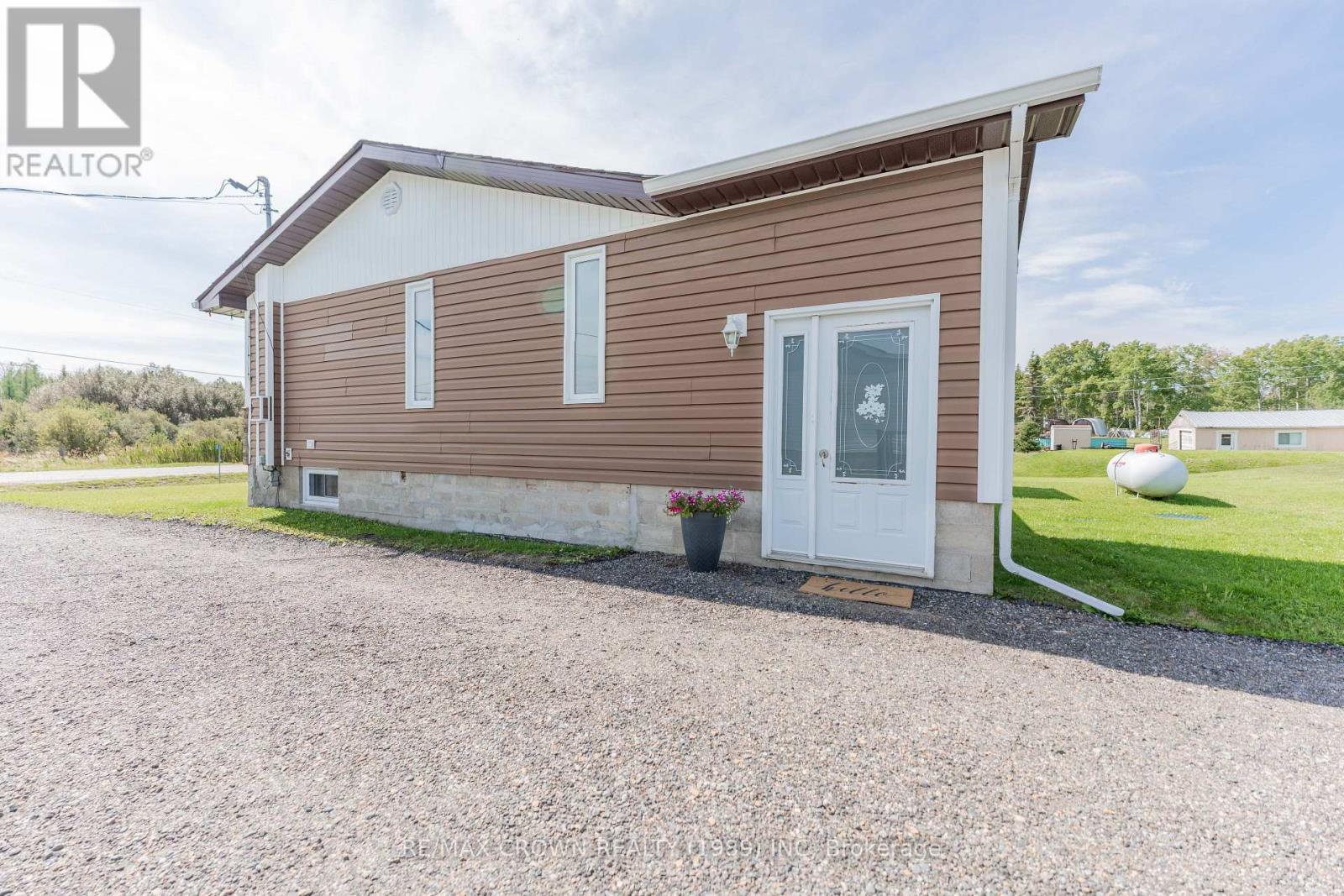 Val Rita - 112 Williamson Con 1 Road, Kapuskasing, Ontario  P0L 2G0 - Photo 4 - T13761718