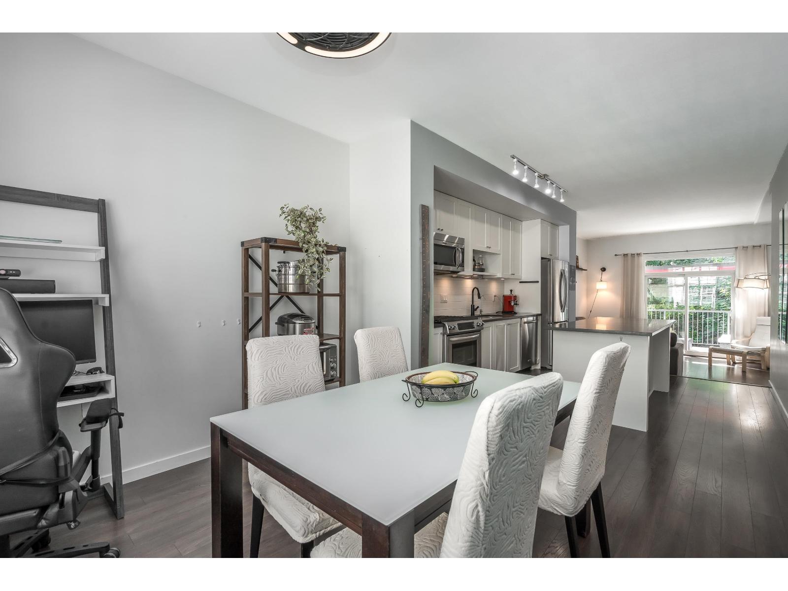 2 253 171 Street, Surrey, British Columbia  V3A 9P4 - Photo 12 - R3161995