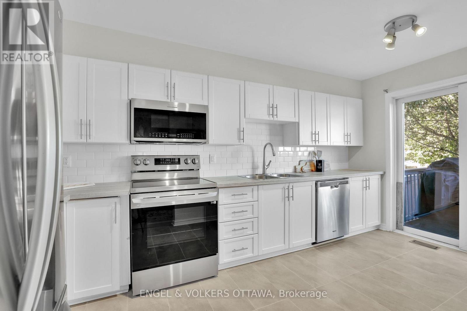 1632 Varennes Boulevard, Ottawa, Ontario  K4A 3Z8 - Photo 10 - X13761746