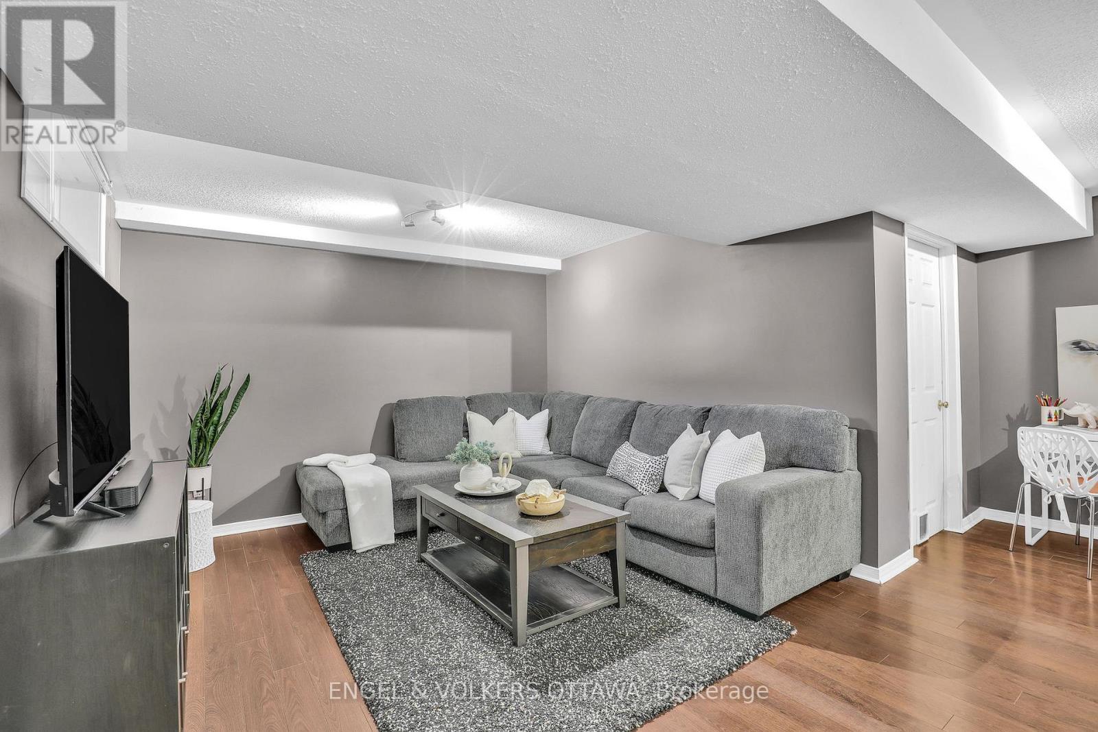 1632 Varennes Boulevard, Ottawa, Ontario  K4A 3Z8 - Photo 24 - X13761746